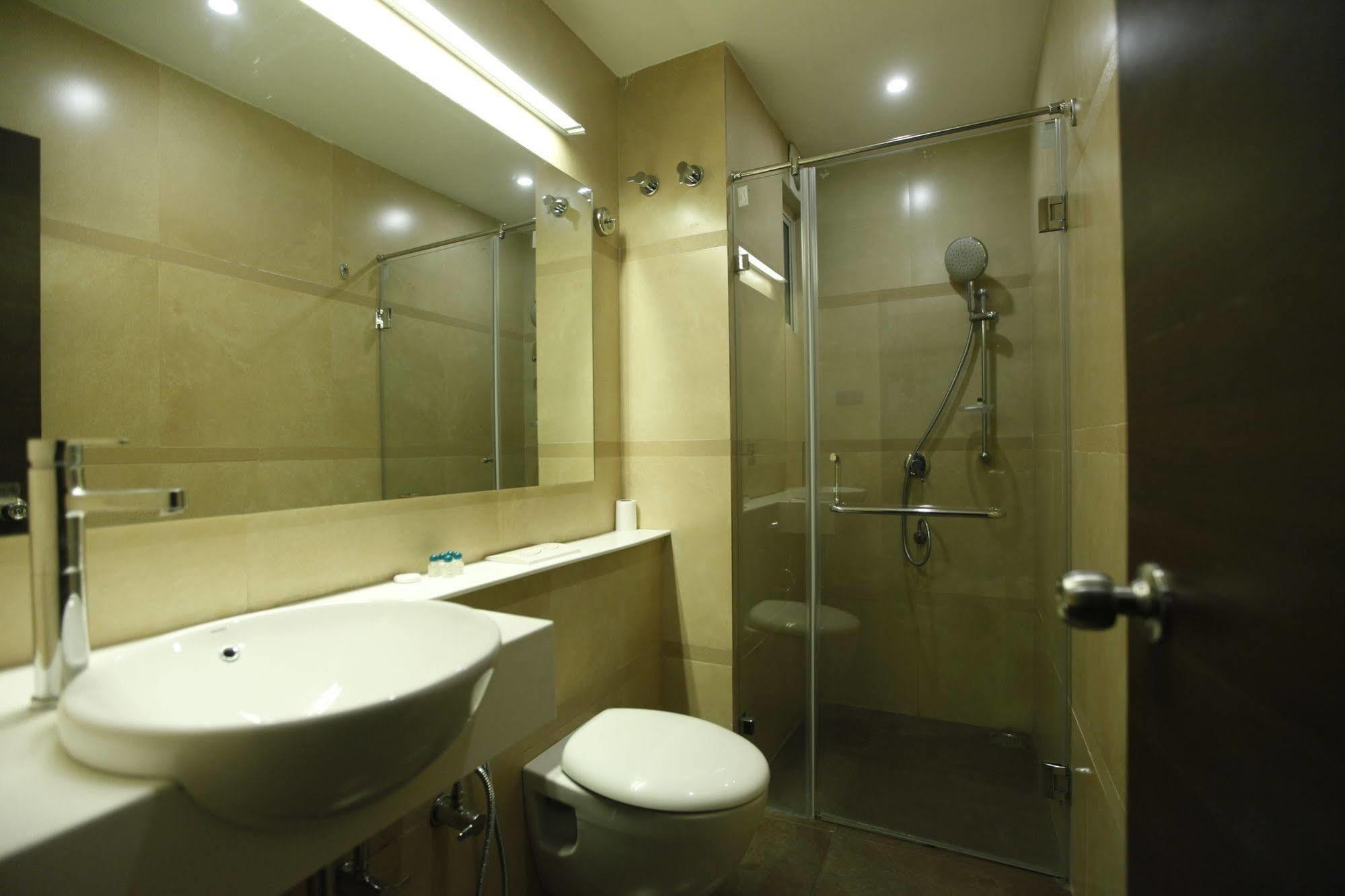 Brownstar Boutique Hotel Τσενάι Εξωτερικό φωτογραφία